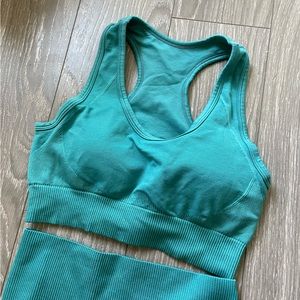 Green workout set
